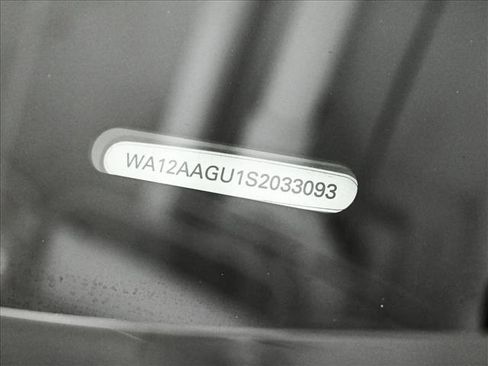 Certified 2025 Audi Q5 Premium Plus w/ Premium Plus image 26