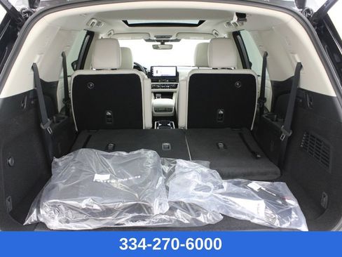 New 2026 Nissan Pathfinder SL image 28