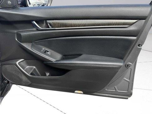 Used 2022 Honda Accord EX-L image 51
