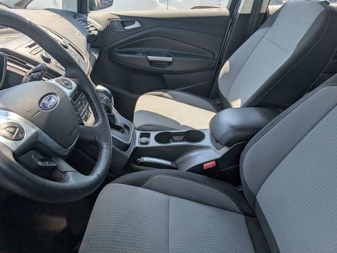 Used 2017 Ford C-MAX SE image 8