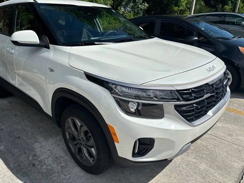Certified 2024 Kia Seltos LX AWD/4WD image 3