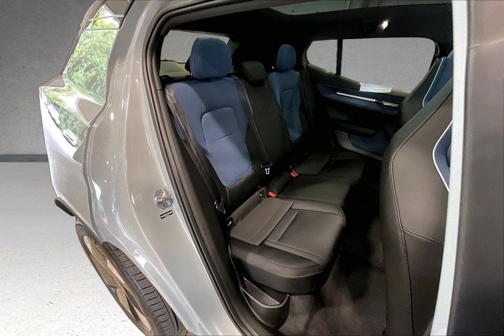 Certified 2026 Volvo EX30 Plus w/ Climate Package AWD/4WD image 25