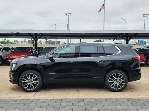 New 2026 GMC Acadia Denali Ultimate AWD/4WD image 7