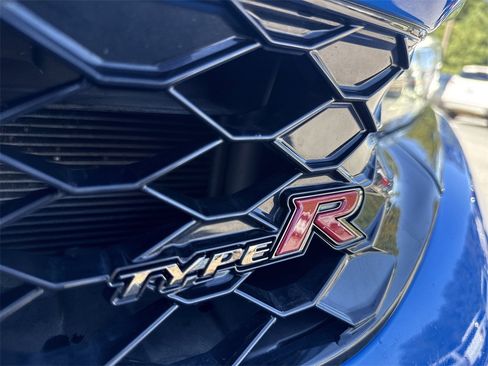 Used 2023 Honda Civic Type R image 12