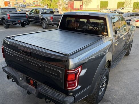 Used 2019 Ford F150 Raptor w/ Equipment Group 802A Luxury AWD/4WD image 18