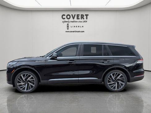 New 2025 Lincoln Aviator Reserve w/ Equipment Group 201A image 2