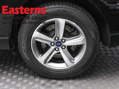 Used 2021 Ford Edge SEL w/ Convenience Package image 8