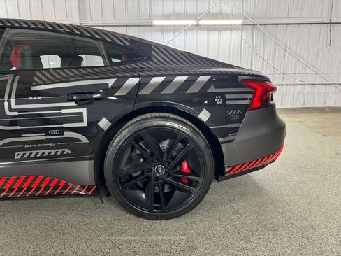 Used 2023 Audi RS e-tron GT image 12