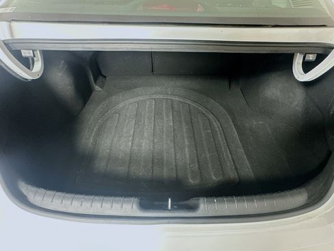 Used 2025 Hyundai Elantra SEL image 29