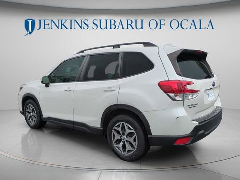 Used 2021 Subaru Forester Premium w/ Popular Package #1 AWD/4WD image 5