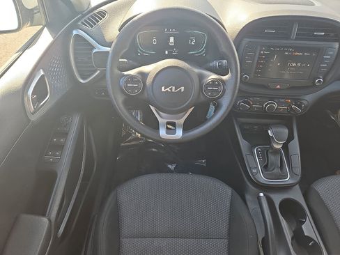 Used 2024 Kia Soul LX w/ Option Group 015 image 13