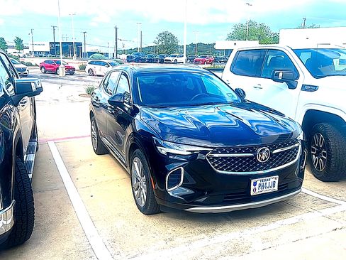 Used 2023 Buick Envision Avenir image 4