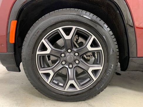 Used 2023 Jeep Wagoneer Series III w/ Rear Seat Video Group 1 image 2