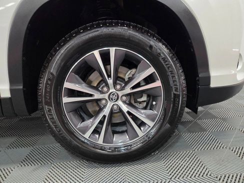 Used 2019 Toyota Highlander LE image 80
