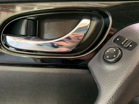 Used 2017 Nissan Rogue Sport SV w/ SV All-Weather Package FWD image 25