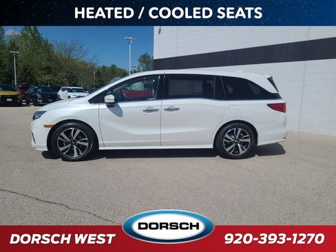 Used 2020 Honda Odyssey Elite image 3