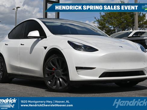 Used 2022 Tesla Model Y Performance image 1