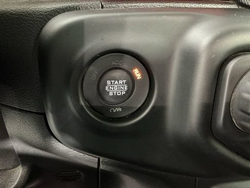 Used 2021 Jeep Wrangler Rubicon AWD/4WD image 24