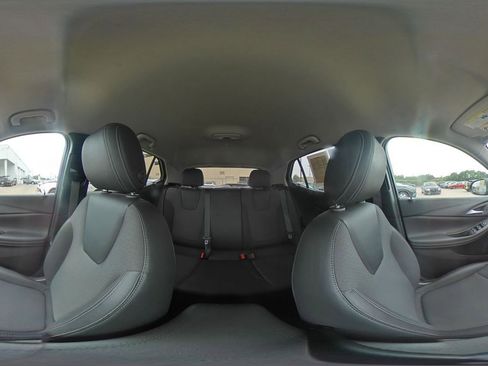 Used 2025 Buick Encore GX Preferred FWD image 41