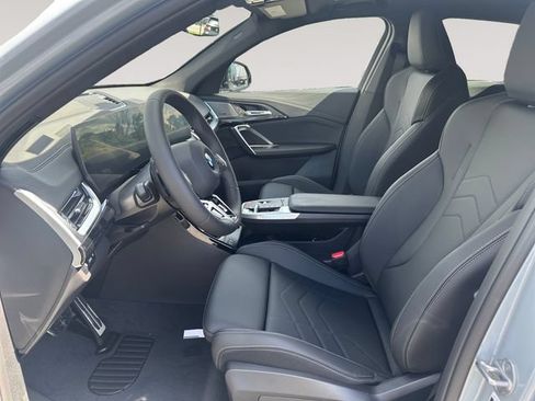 New 2026 BMW X2 xDrive28i w/ Technology Package AWD/4WD image 9