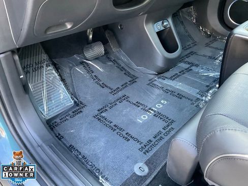 Used 2024 Hyundai Ioniq 5 Limited image 21