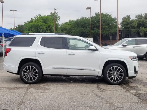Used 2022 GMC Acadia Denali AWD/4WD image 7