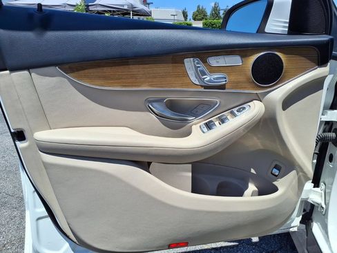 Used 2018 Mercedes-Benz GLC 300 image 15