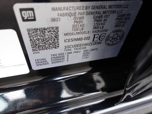 Used 2024 Chevrolet Silverado 1500 RST AWD/4WD image 21