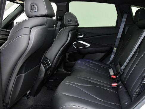 New 2026 Acura RDX SH-AWD image 23