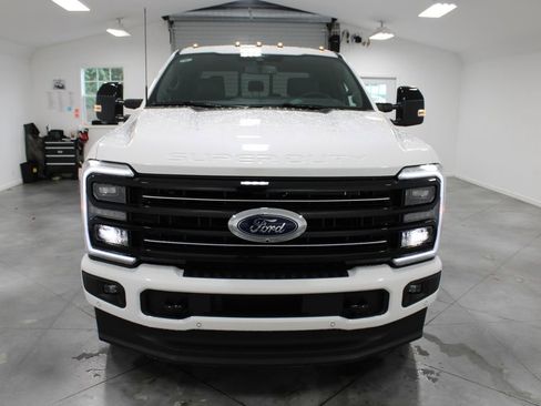 New 2026 Ford F250 Platinum AWD/4WD image 2