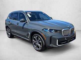 Used 2026 BMW X5 sDrive40i w/ Premium Package RWD video 3