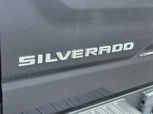 Used 2024 Chevrolet Silverado 1500 LTZ w/ Z71 Off-Road Package AWD/4WD image 13