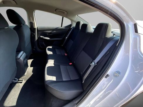 Used 2024 Nissan Sentra SV w/ All-Weather Package FWD image 24