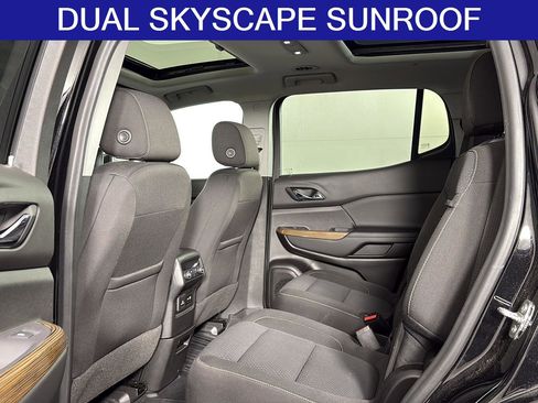 Used 2022 GMC Acadia SLE w/ Driver Convenience Package image 16