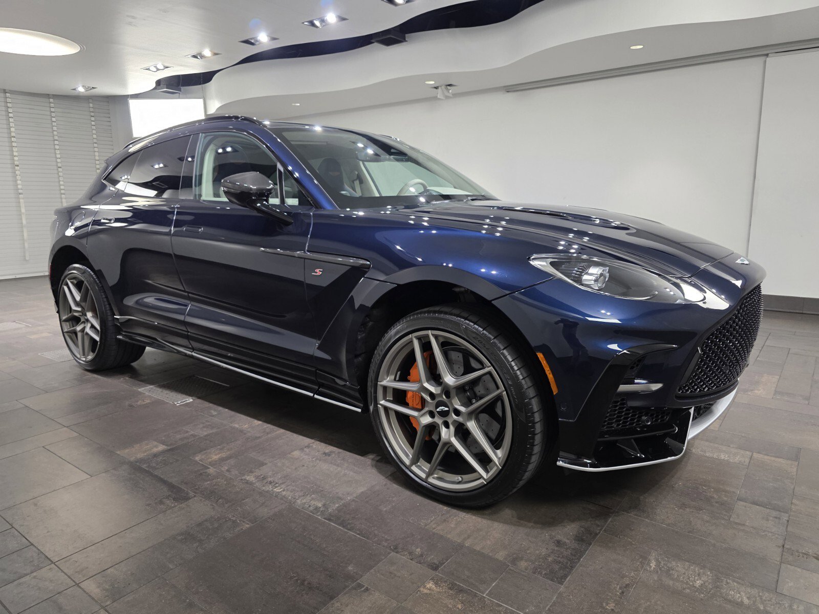 New 2026 Aston Martin DBX 707 AWD/4WD image 1