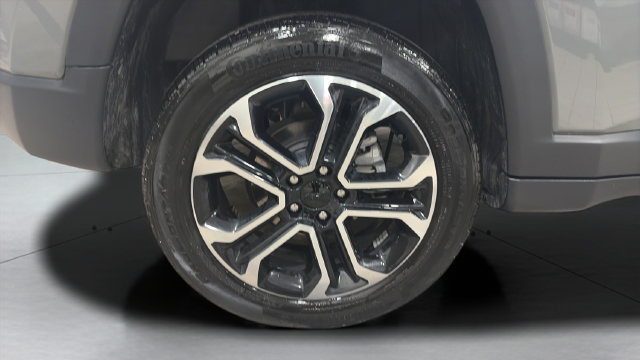 Used 2023 Jeep Compass Limited AWD/4WD image 23