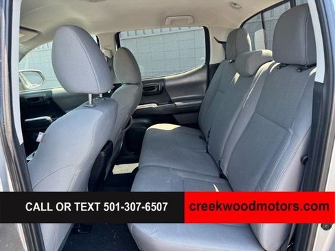 Used 2017 Toyota Tacoma SR5 w/ Tow Package RWD image 12