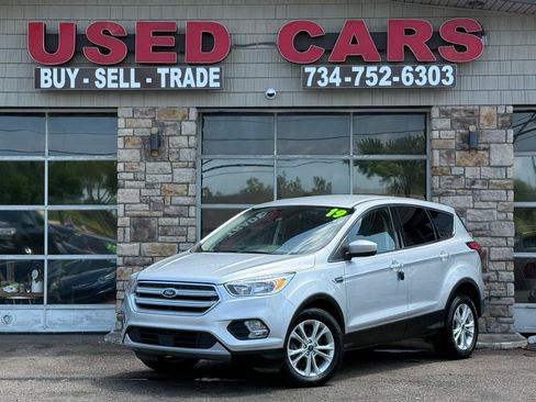 Used 2019 Ford Escape SE AWD/4WD image 1