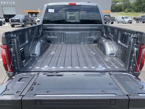 New 2025 Ford F150 Lariat w/ Equipment Group 501A Mid image 8