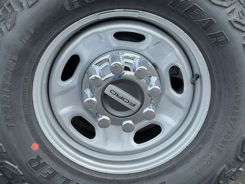 New 2026 Ford F250 XL w/ XL Off-Road Package AWD/4WD image 8