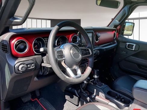 Used 2022 Jeep Wrangler Unlimited Rubicon w/ LED Lighting Group image 17