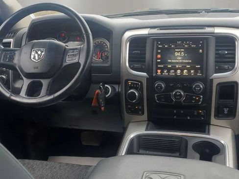 Used 2017 RAM 1500 Big Horn AWD/4WD image 18