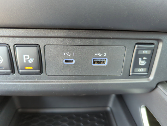 Used 2026 Nissan Frontier SV w/ SV Convenience Package RWD image 27