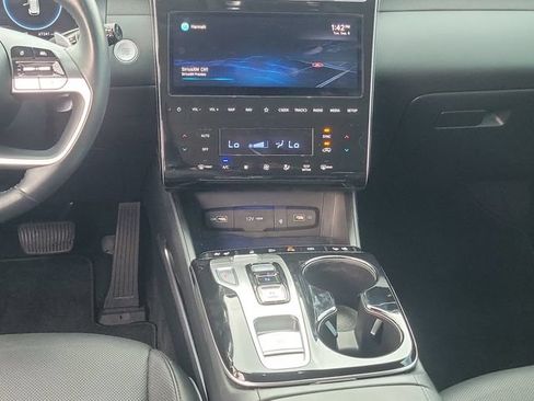 Used 2022 Hyundai Tucson Limited FWD image 18