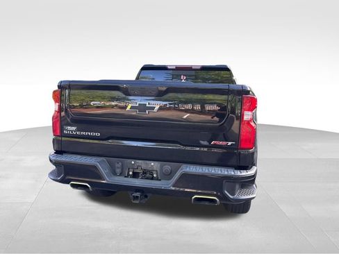 Used 2022 Chevrolet Silverado 1500 RST AWD/4WD image 10