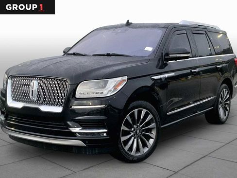 Used 2018 Lincoln Navigator Select w/ Technology Package RWD image 1
