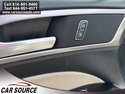 Used 2018 Ford Fusion S image 22