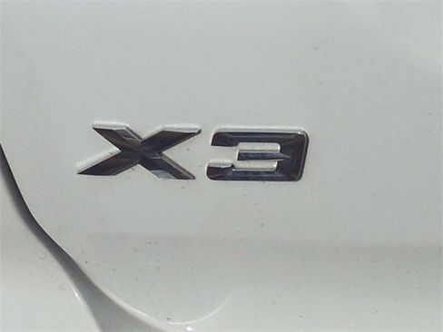 Used 2022 BMW X3 sDrive30i w/ Premium Package 2 image 8