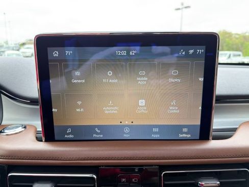 Used 2020 Lincoln Aviator Reserve w/ Equipment Group 202A AWD/4WD image 36