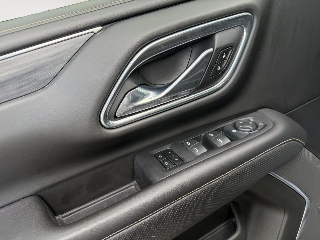 Used 2021 GMC Yukon SLT AWD/4WD image 10